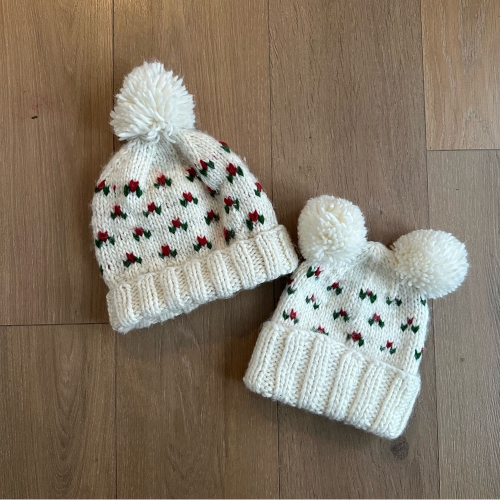 Cozy White Knit Pom-Pom Beanie Set